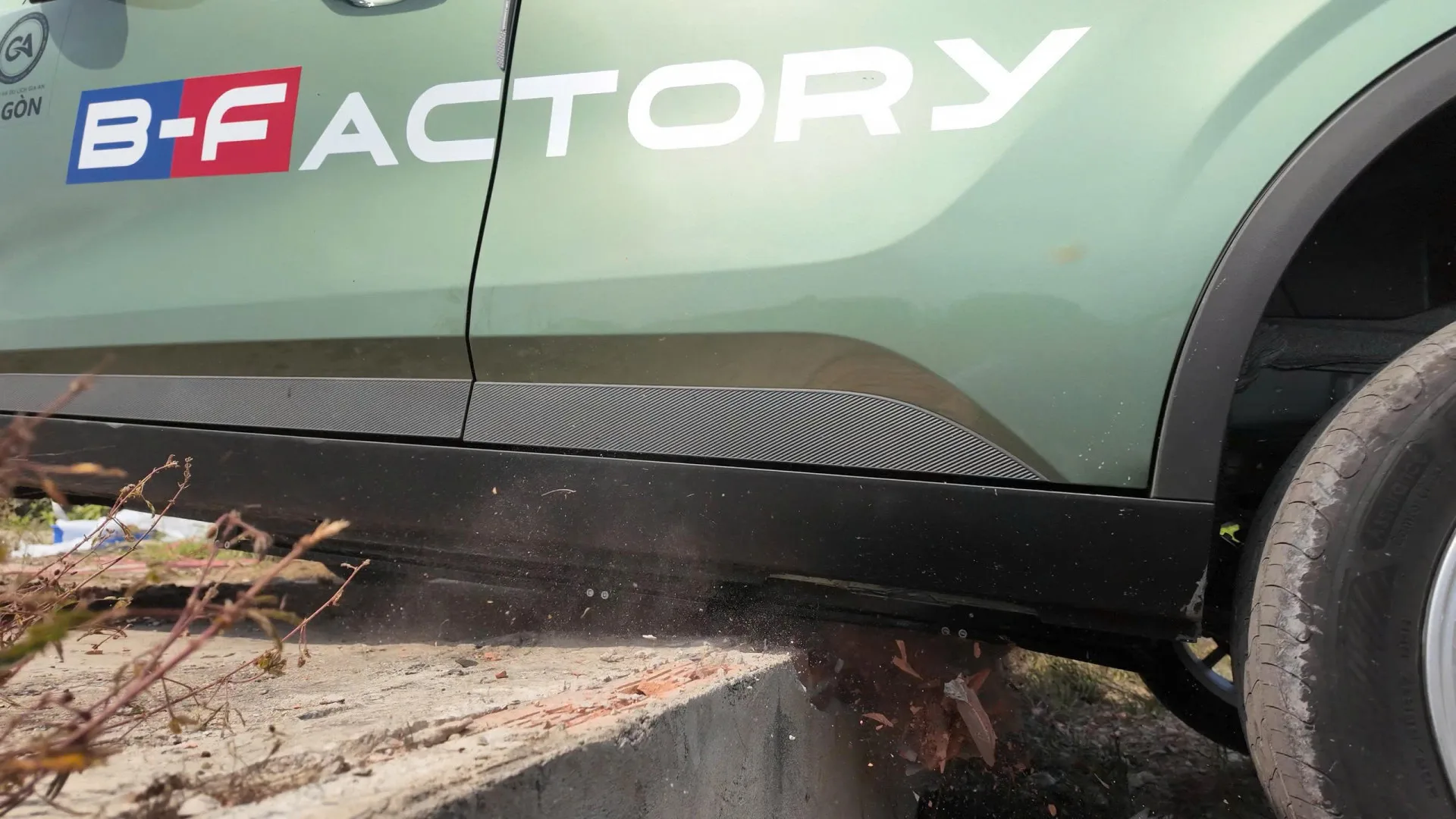 Giải pháp từ B-Factory giúp gạt bỏ lo lắng của chủ xe VF 5 khi giá pin tăng 50%